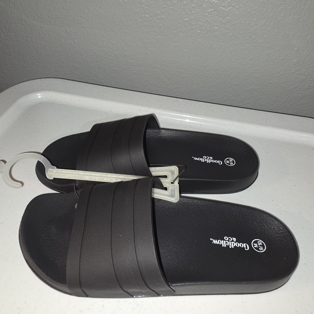 Men's Goodfellow & Co. Black Stripe Slide Slip On Sandals M 9/10